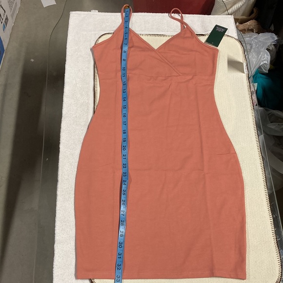 NWT WILD FABLE Strappy V-neck Rose Color Sleeveless Bodycon Dress Size Medium - Picture 12 of 12